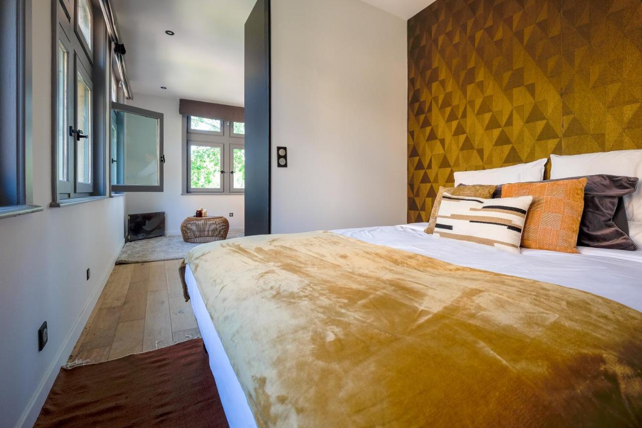 Honore Suite Vue Saone Lyon Bagian luar foto
